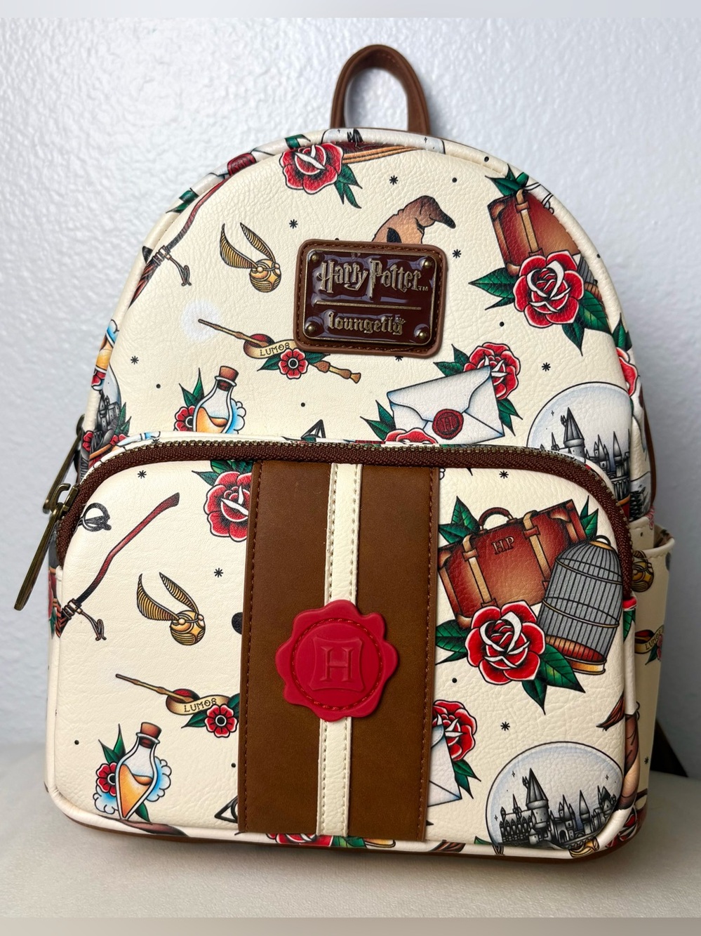 Harry Potter Loungefly backpack - Picture 3 of 7